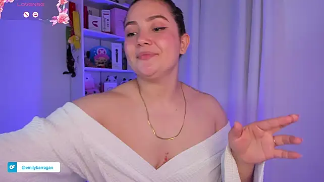 Chat XXX en directo de EmilyBarragan_