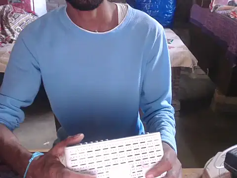 ThethunderPo's Live XXX Chat