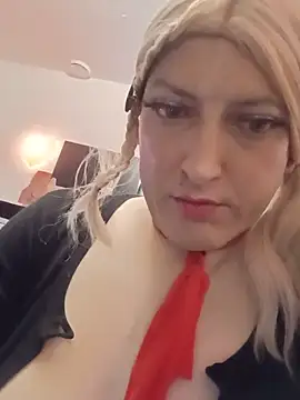 sissytrapdolly24のウェブカメラショー