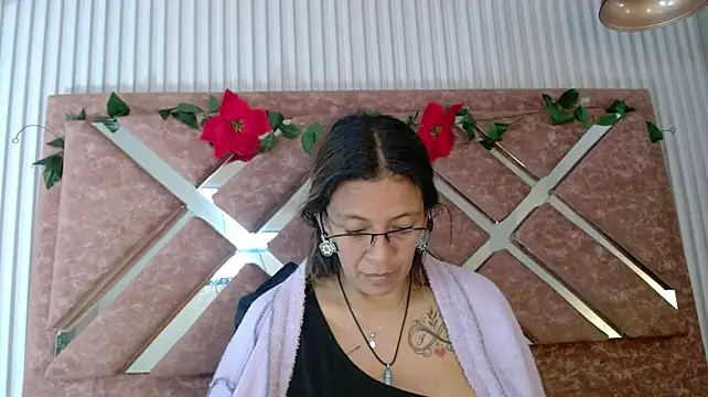 צ'אט XXX בשידור חי של sami29_