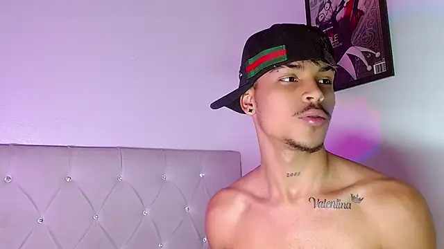 دردشة Angel_foxc13 الجنسية المباشرة