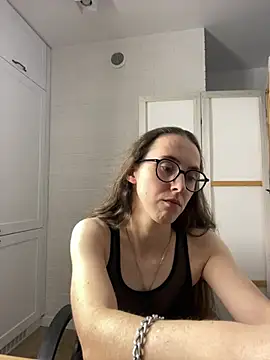 MartiniiSelenna's Live XXX Chat