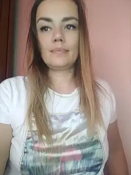 Chat XXX en directo de KrissSexi