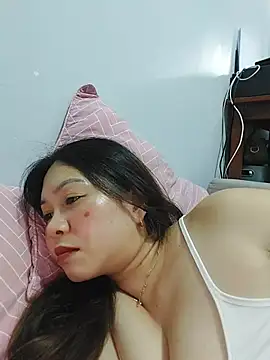 Czat XXX na żywo – MissKitty31
