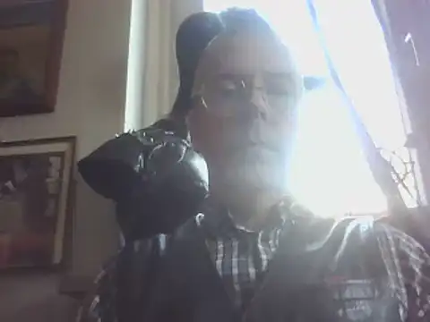 SHARPSkinhead's Webcam Show