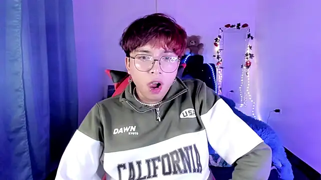 AnggelONfiree Live XXX-Chat