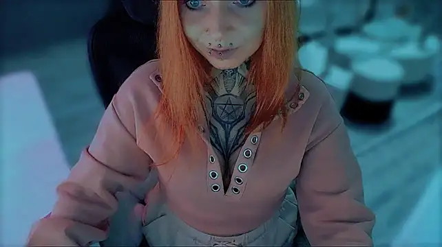 Онлайн чат XXX InesGold
