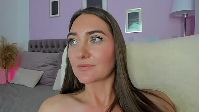 Evalaniss' Live XXX Chat