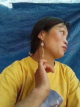 Buong-binh's Live XXX Chat