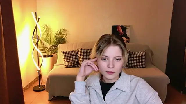 LisaRainbow: онлайн-секс-чат