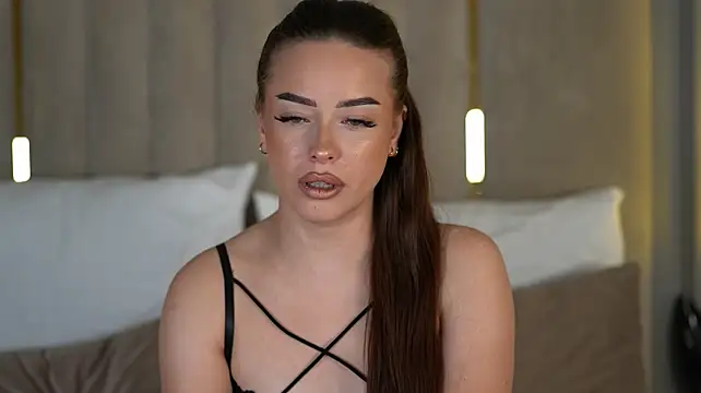 AnneSand Chat XXX live