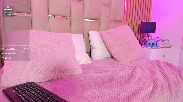 XXX chat uživo modela emmasweet_18