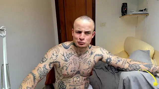 layneinchains élő XXX-chatje