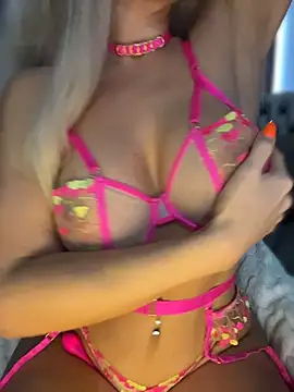 PinaColaBoom Live XXX-chat