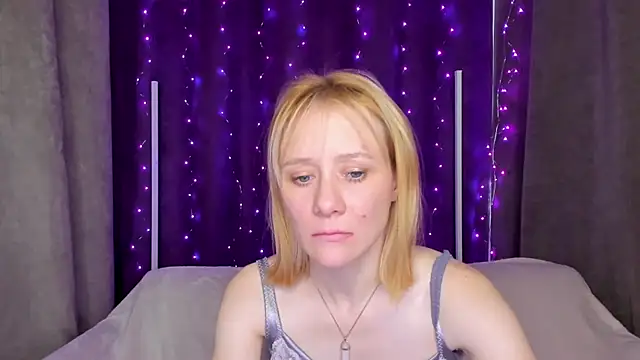 Chat XXX en directo de NikaBond