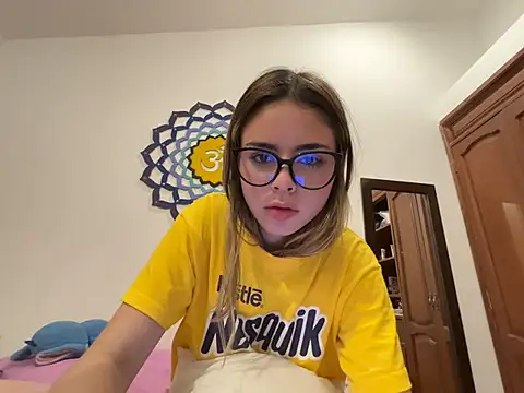 Chat XXX en directo de Jadefoxxy