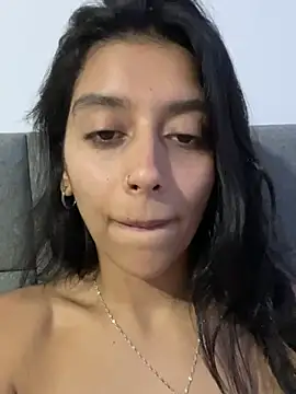 BrittanyDiazのライブXXXチャット