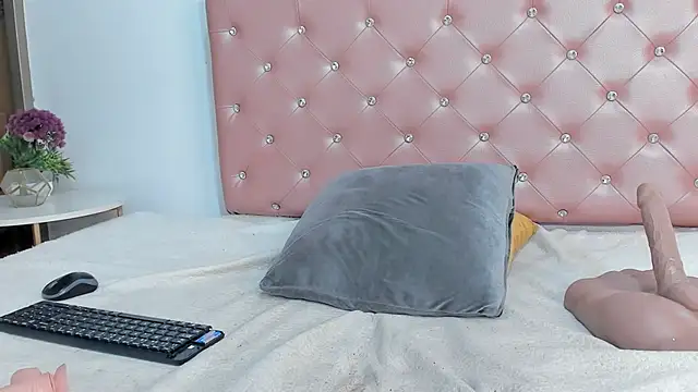 EbonyCoWorker Live XXX-chat