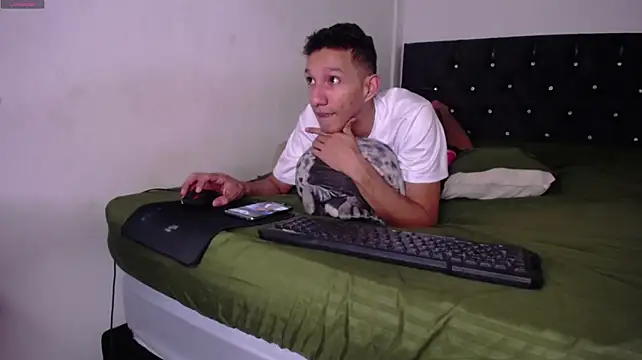 XXX chat uživo modela AlphaMarco