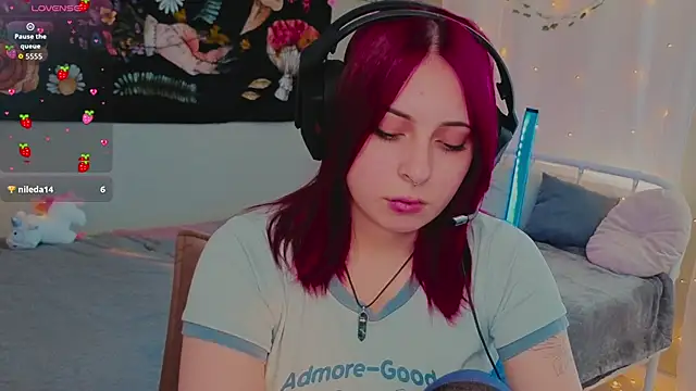 BellaKvarc's Live XXX Chat