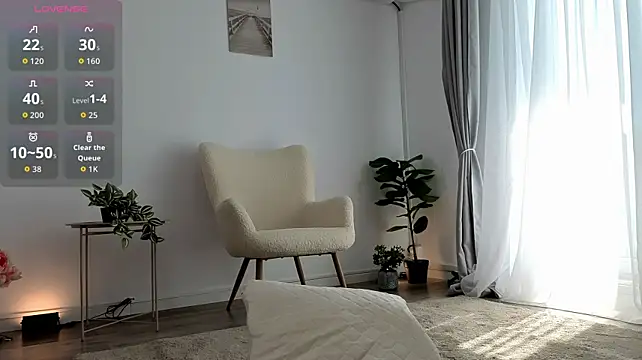 JullyFox Adlı Modelin Canlı XXX Sohbeti