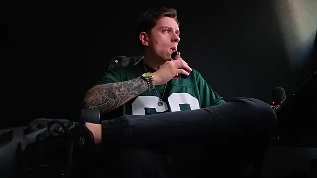 FelixStarkk élő XXX-chatje
