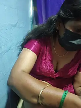 Tamil_Abikutty's Live XXX Chat