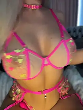 PinaColaBoom Live XXX-Chat