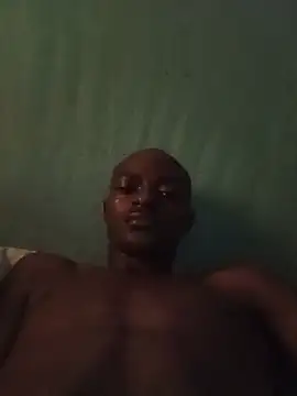PrivatekingKE's Webcam Show