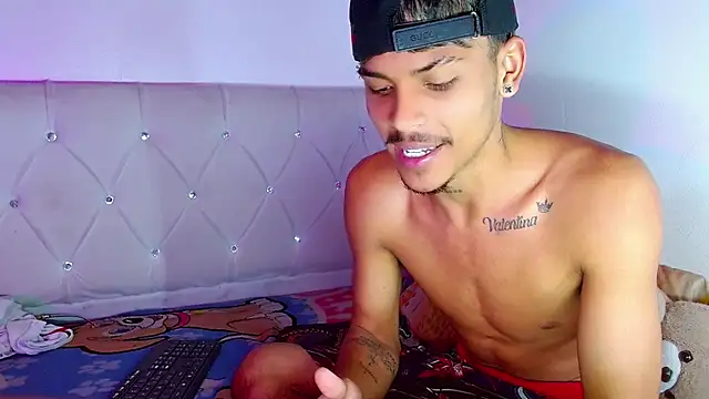 دردشة Angel_foxc13 الجنسية المباشرة