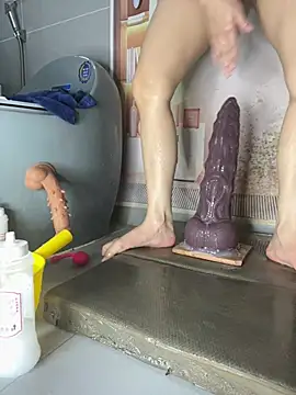 QUONEI773 在線直播表演