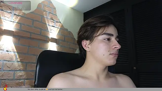 Connorr_01 라이브 XXX 채팅