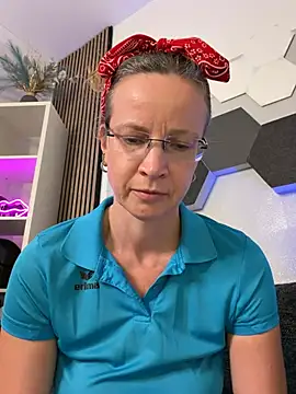 XXX chat uživo modela AnnikaRose