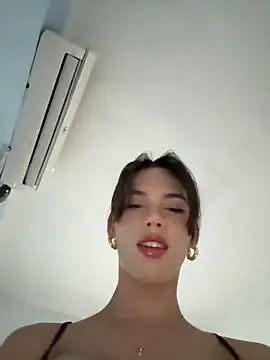 Carlita_cute's Live XXX Chat