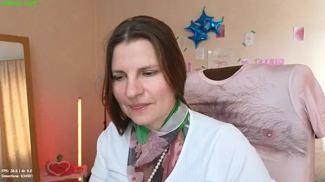 Mirabelle_Velvet Live XXX-Chat
