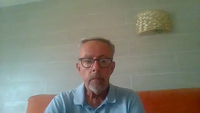 XXX chat uživo modela tuggy59
