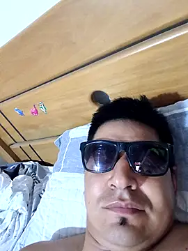 latino17 – Live XXX-chat