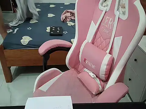 Ori-Yannie Live XXX-Chat