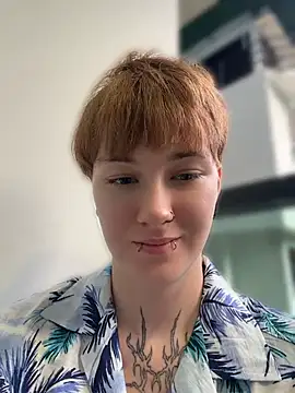 IceMur's Live XXX Chat
