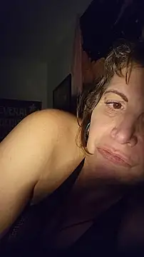 Chat +18 de HeyyImHarlowe ao vivo