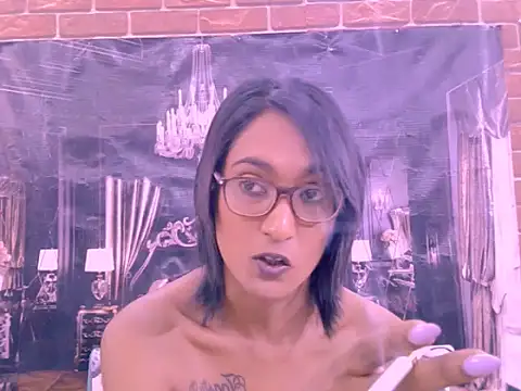 IndianRebel4u2Luv's Live XXX Chat