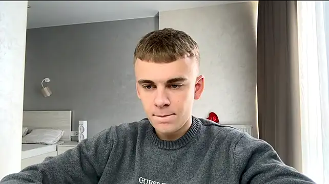 SoloFury Live XXX Chat
