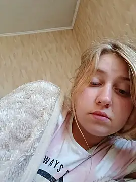 AnastasiaSky19 – Live XXX-chat