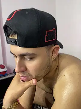 Michael_cooper22 Live XXX-chat