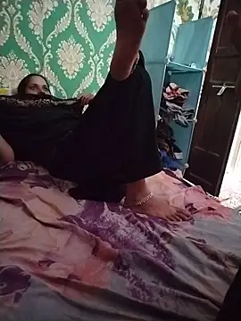הופעת וובקאם של RUCHI_DARLING