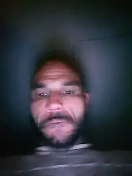 دردشة Eric87Baby الجنسية المباشرة