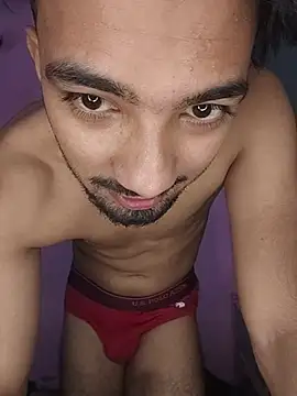 Chat +18 de ItsPlayboy031 ao vivo