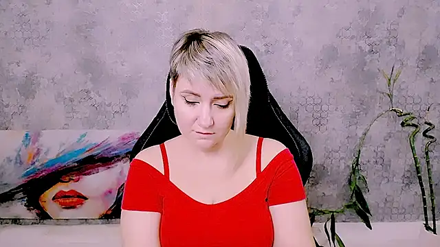 Chat +18 de Djullia ao vivo