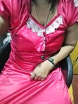 Kirthi01L 라이브 XXX 채팅