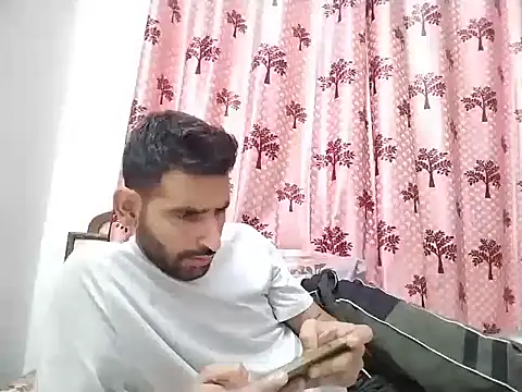 Živý XXX chat bigcockboy1121